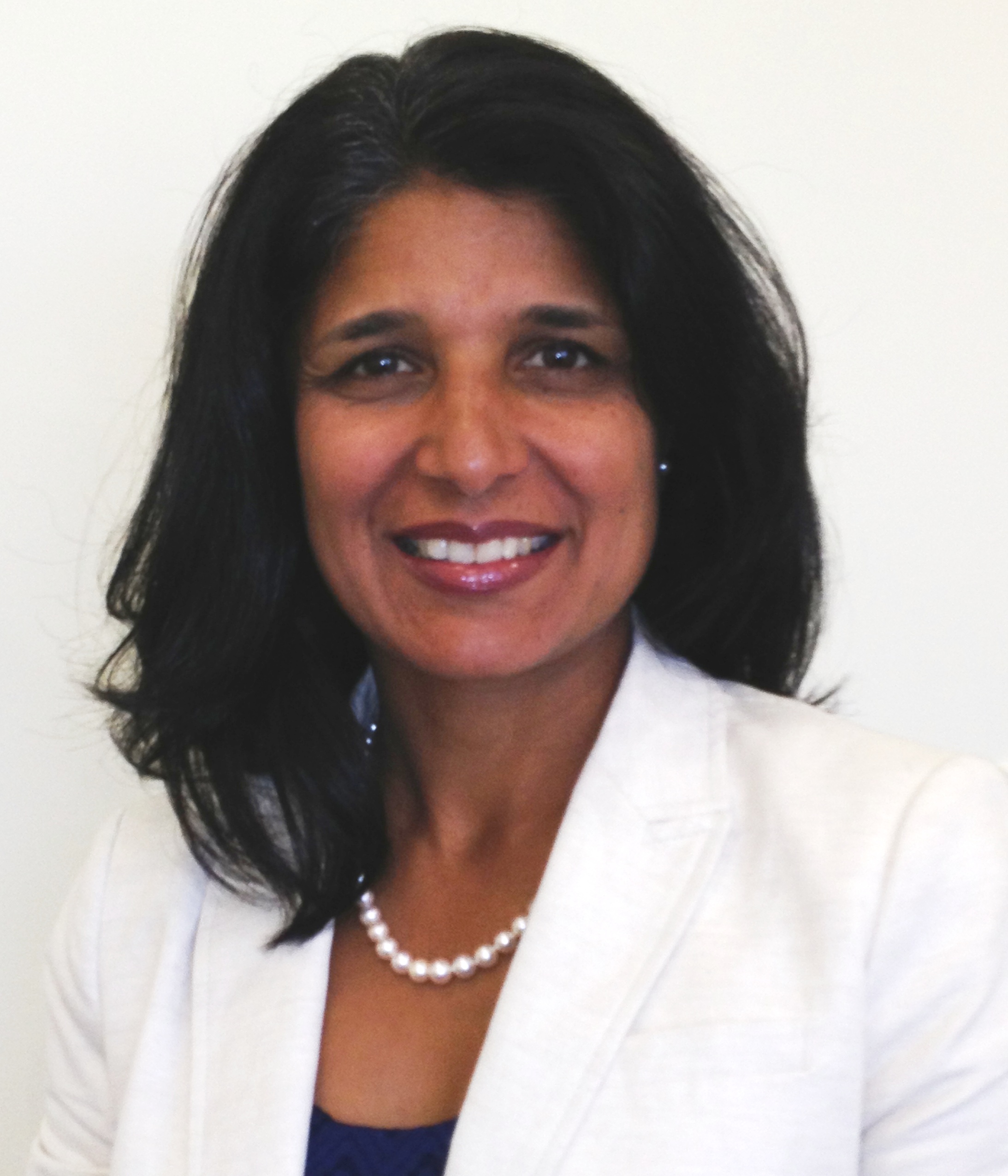 Manbin Khaira Monteverdi - Chair